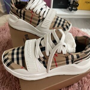 Burberry Women’s Plaid Sneakers - White and Tan